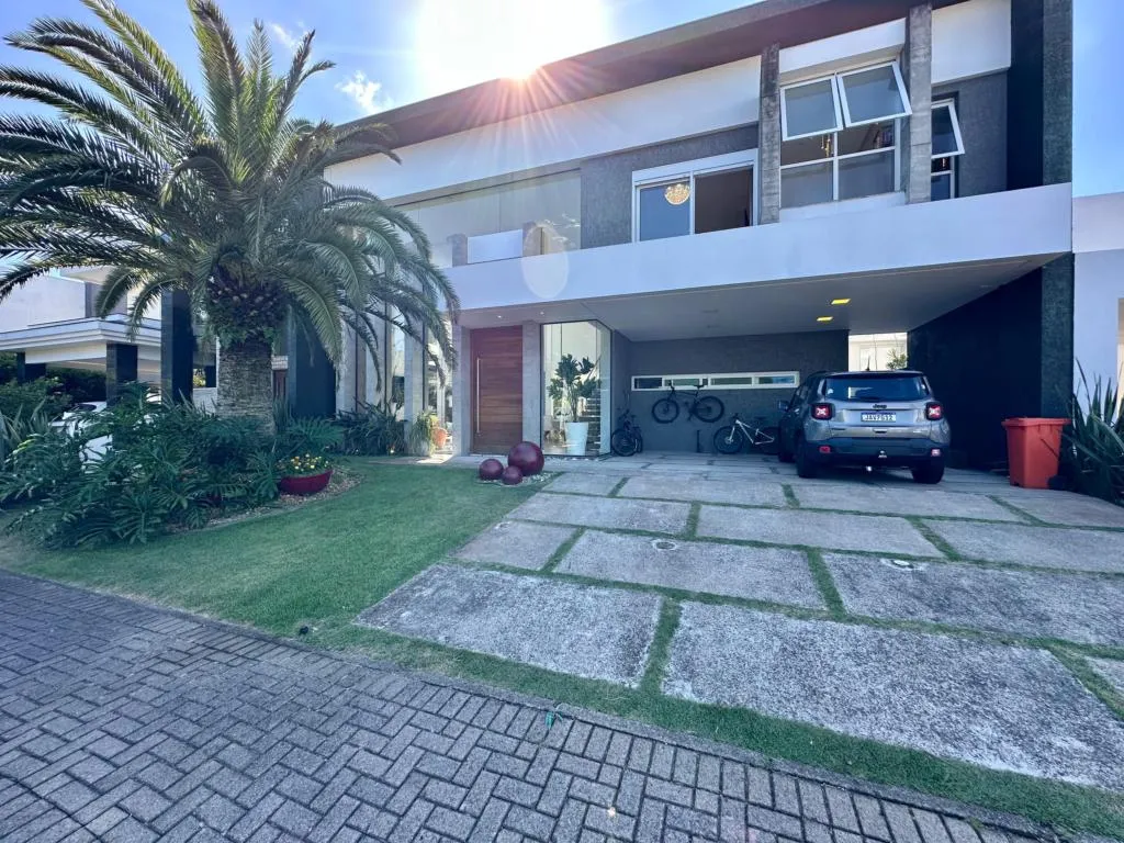 Imagem Casa em Condominio 5 Dormitórios - Bairro Morada do Sol