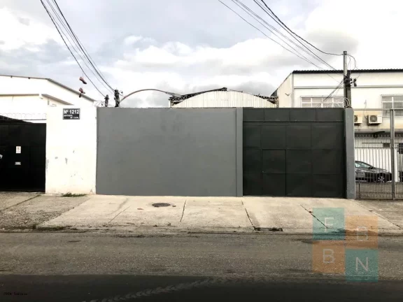 Imagem Galpão para Locação em Rio de Janeiro / RJ no bairro Freguesia (Jacarepaguá)