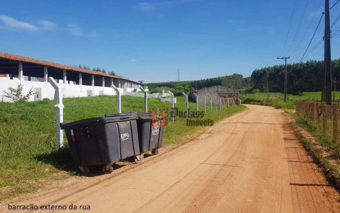 Imagem Sítio com 7 dormitórios à venda, 16600 m² por R$ 3.750.000,00 - Pedregulho - Itu/SP