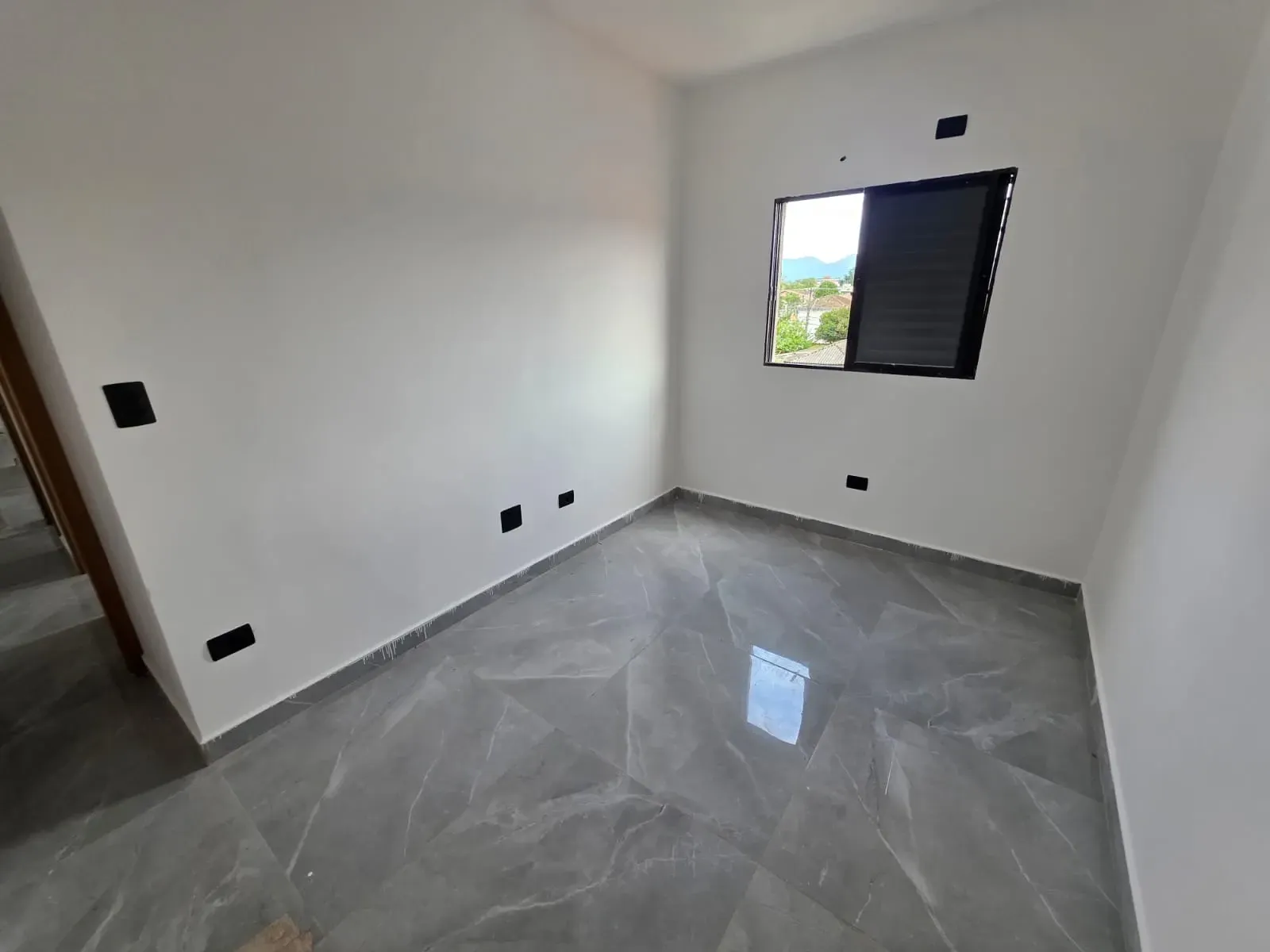 Imagem Apartamento com 2 Quartos à Venda, 50 m² em Jardim Casqueiro - Cubatão