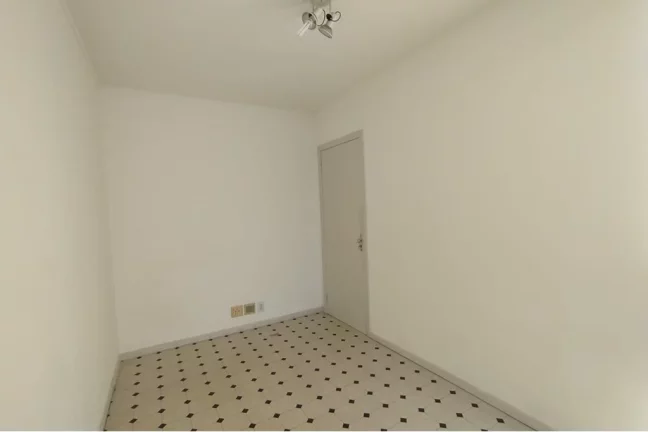 Imagem Sala para venda no bairro Moinhos de Vento em Porto Alegre