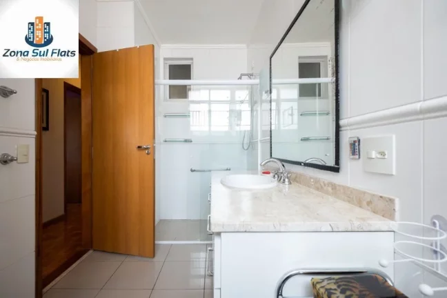 Imagem Apartamento à Venda No Itaim Bibi Com 3 Dormitórios Sendo 1 Suíte e 2 Vagas
