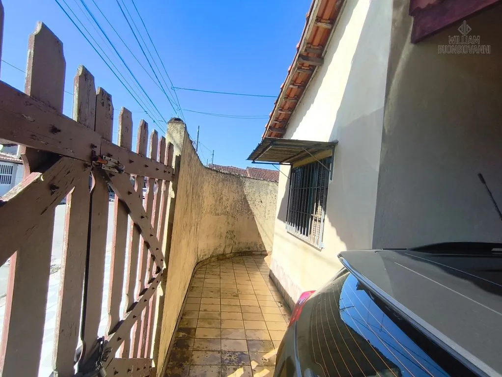 Imagem Casa Semi-Isolada no Caiçara| 2 Dormitórios| 2 Vagas|800m da Praia|R$ 430 Mil