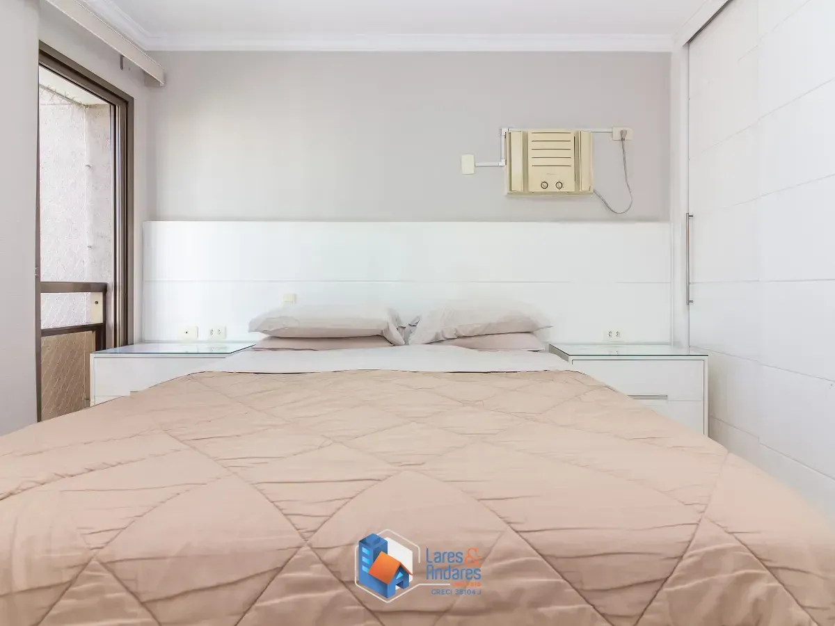 Imagem Apartamento para venda em Moema com 3 quartos, sendo 1 suíte, 107m²