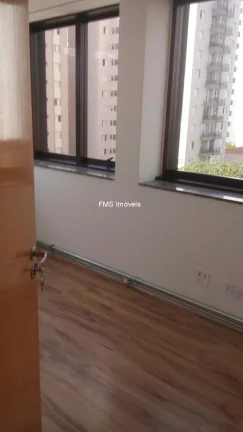 Imagem Conjunto comercial com 120m² para locação em Pinheiros.