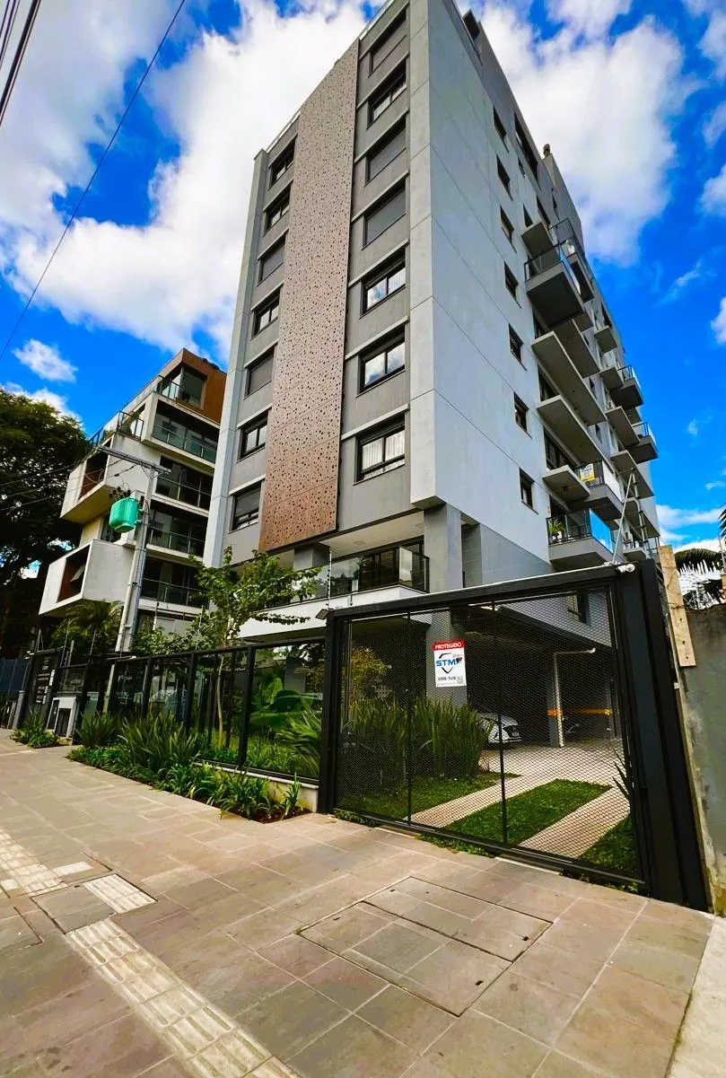 Imagem Excelente apartamento 2 dormitórios com sacada e vaga coberta no Petrópolis