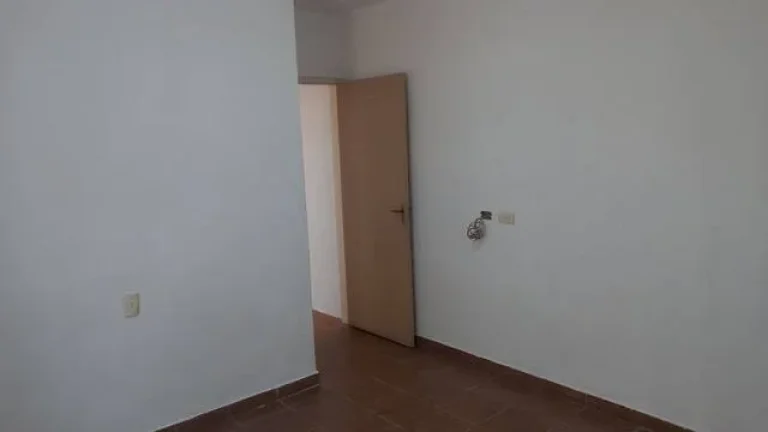 Imagem Casa para Salão e Apartamento no piso Superior comercial Centro S.A