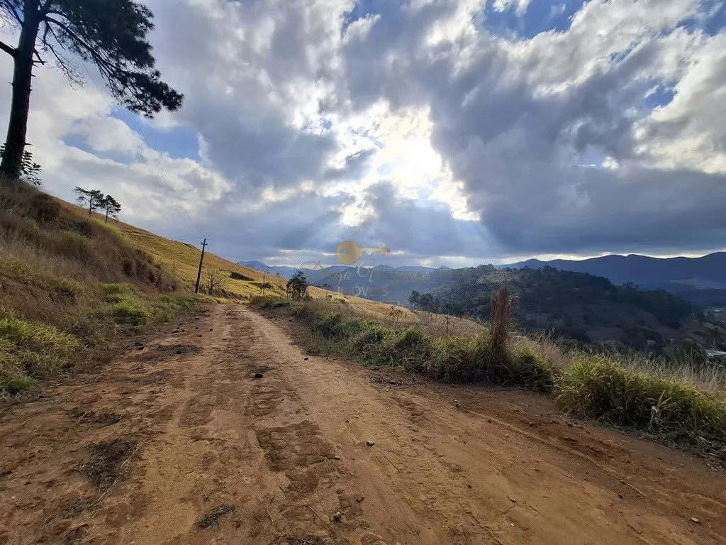 Imagem Terreno para Venda em Teresópolis / RJ no bairro Fazenda Suiça