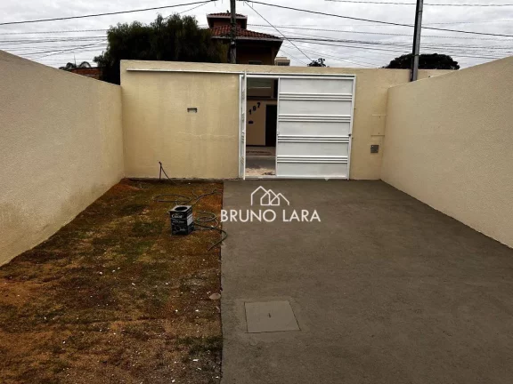 Imagem Casa à venda no Bairro Tupanoaras- São Joaquim de Bicas/MG.