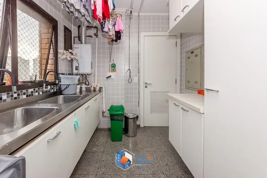 Imagem Apartamento à venda 4 Quartos 4 Suites 3 Vagas 198M² Vila Andrade São Paulo - SP