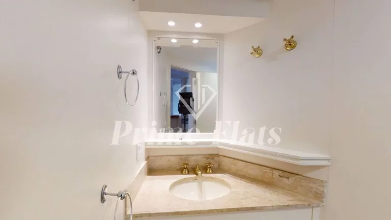 Imagem Flat disponível para locação no Golden Tower Residence, com 43,55m², 1 dormitório e 1 vaga