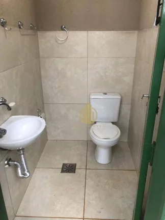 Imagem Chácara com 4 dormitórios à venda, 1685 m² por R$ 750.000,00 - Jardim das Palmeiras - Ribeirão Preto/SP