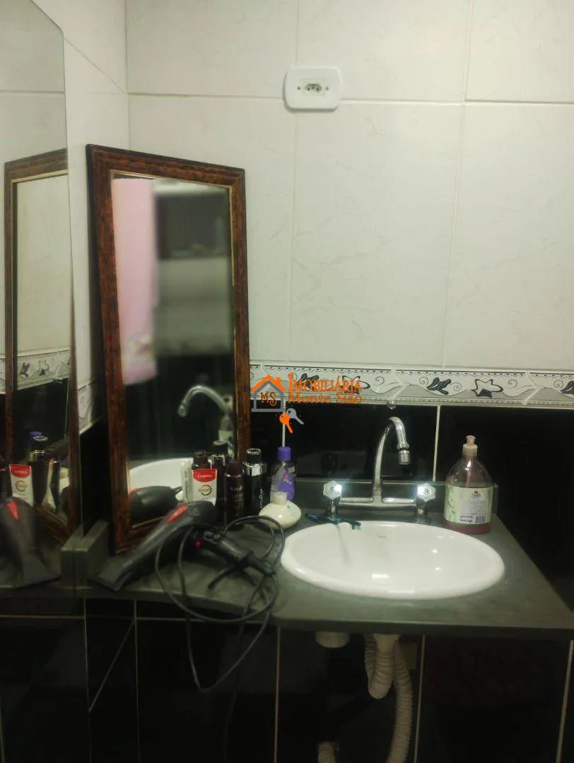 Imagem Sobrado com 4 dormitórios à venda, 200 m² por R$ 600.000,00 - Jardim Vera - Guarulhos/SP