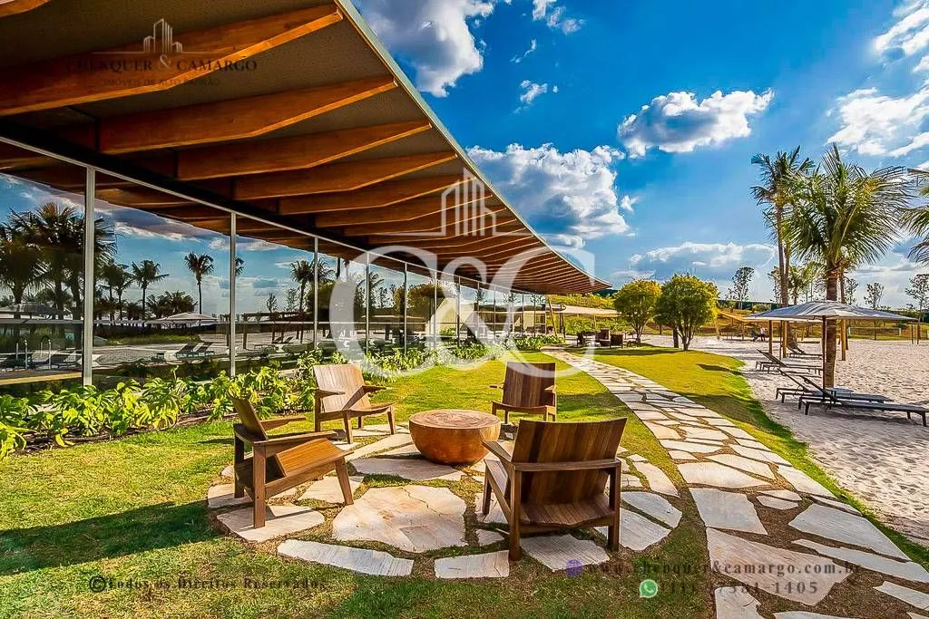 Imagem Terreno à Venda no Praia da Grama - 3.230m² - Vista Lago