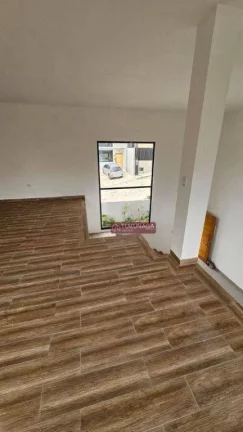 Imagem Casa 2 dormitórios à venda, 117 m² por R$ 550.000 - Mato Dentro - Mairiporã/SP