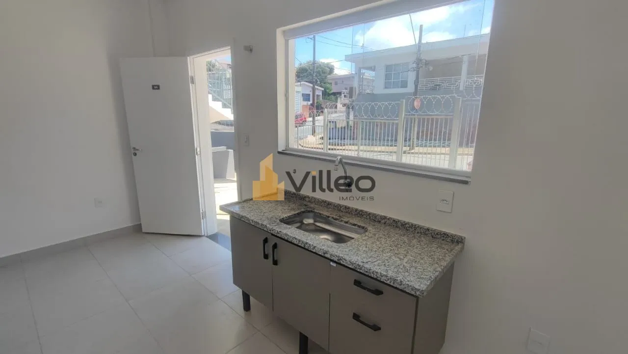 Imagem Seja para morar ou investir, esta charmosa kitnet de 30 m² oferece o equilíbrio ideal entre confor...