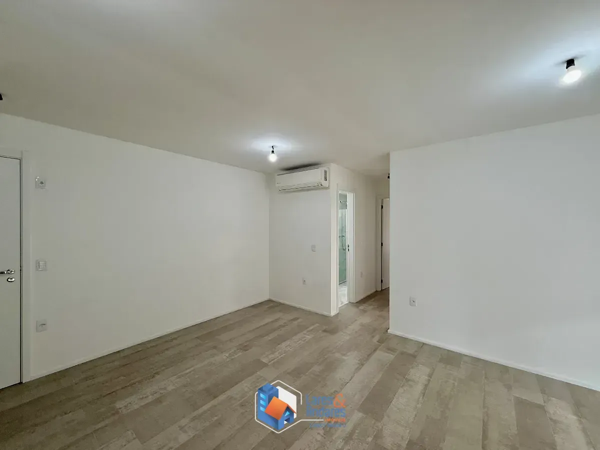 Imagem Apartamento para venda em Moema com 2 quartos, sendo 1 suíte, 64m²