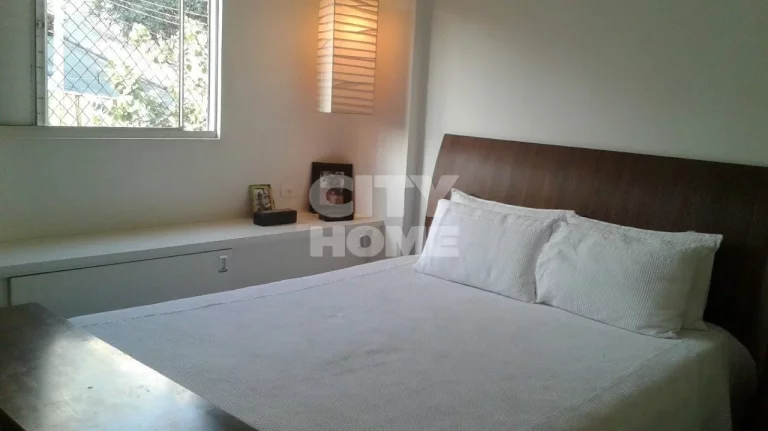 Imagem Apartamento com 117m2, 3 dormitórios ( 1 suíte ), 3 banheiros e 2 vagas na garagem. Apartamento re...