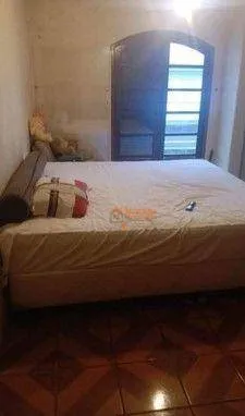 Imagem Sobrado com 3 dormitórios à venda, 131 m² por R$ 405.000,00 - Jardim Presidente Dutra - Guarulhos/SP