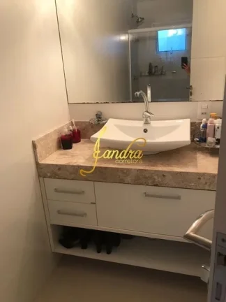Imagem Casa térrea em condomínio fechado mobiliada e decorada