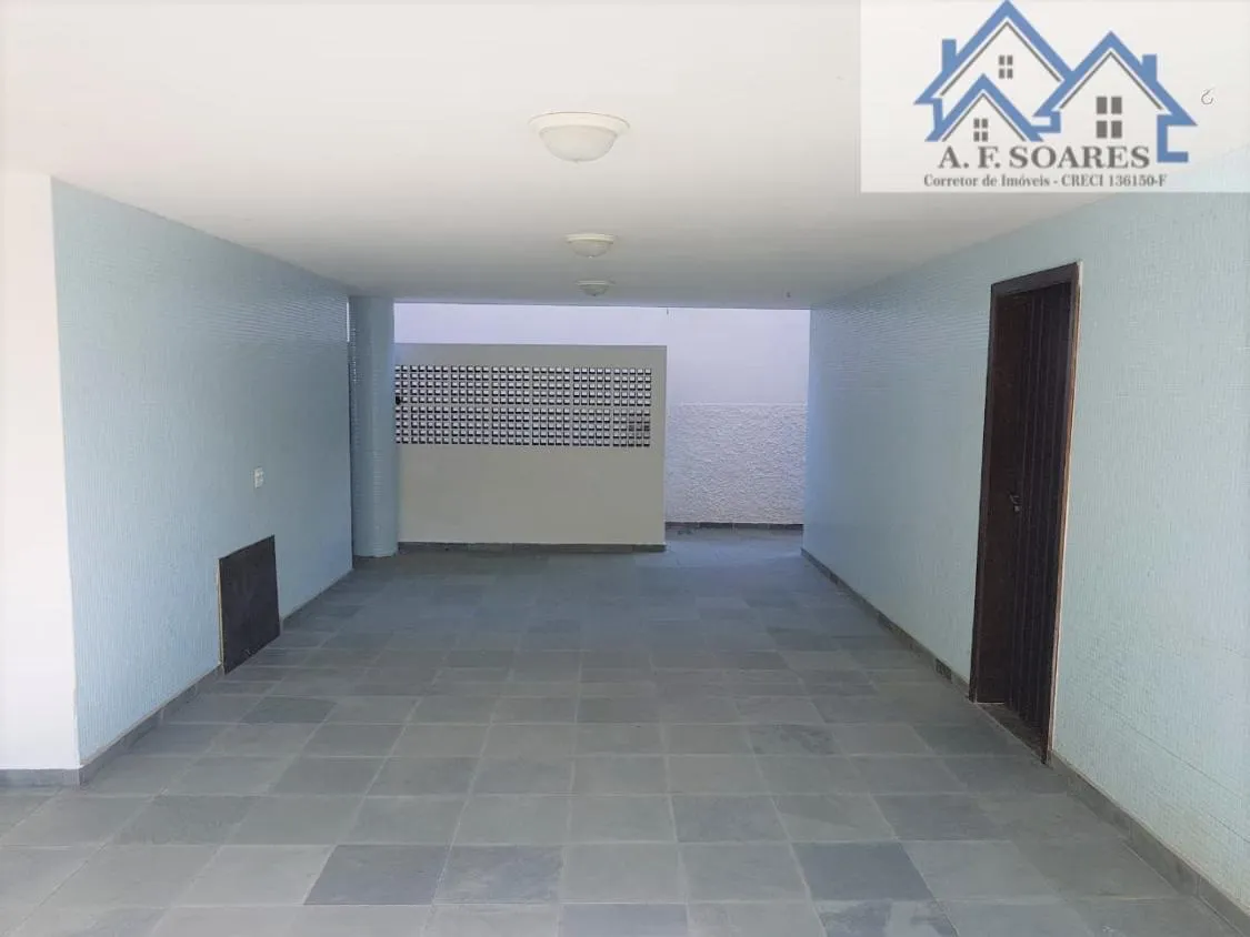 Imagem Vendo excelente casa com terreno ao lado na Vila Maia, próximo do Centro do Guarujá