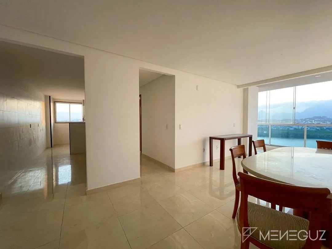 Imagem Apartamento 2 quartos, a venda, no centro de Guarapari, com vista para o canal