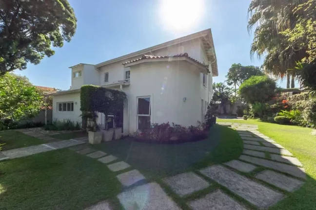 Imagem Casa de Vila 3 suítes 515m² Jardim Hípico São Paulo Rua Júlio Verne