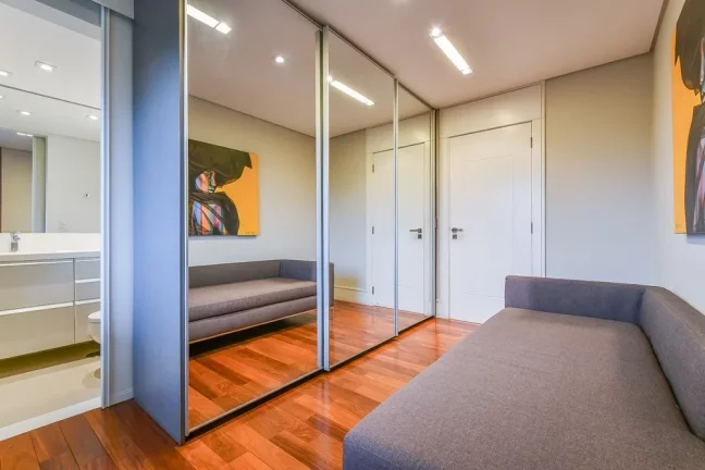 Imagem Apartamento à venda em São Paulo, Vila Nova Conceição, com 3 quartos, 244m2
