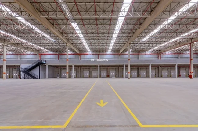 Imagem Galpão com 3.820 m² em Guarulhos
