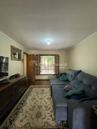 Imagem Elegância e Segurança: Casa em Bolsão no Jardim das Palmeiras. Viva com tranquilidade total a uma...