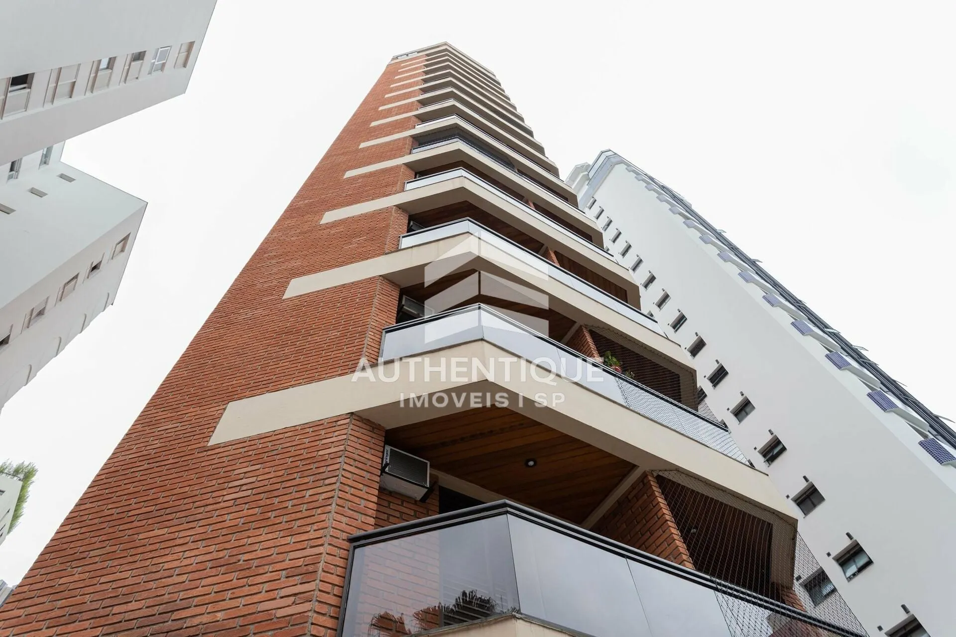 Imagem PERSONAL FLAT MOEMA - Apartamento à venda no bairro Moema - São Paulo/SP, Zona Sul