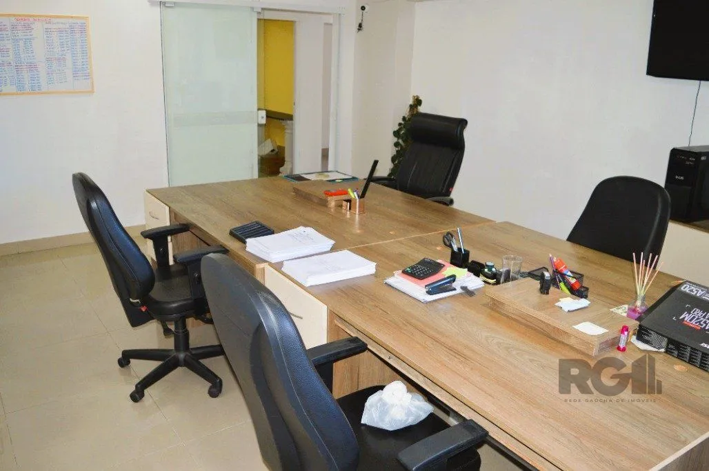 Imagem ANDAR INTEIRO NA GALERIA MALCOM 22º - SALA COMERCIAL LINDA E REFORMADA