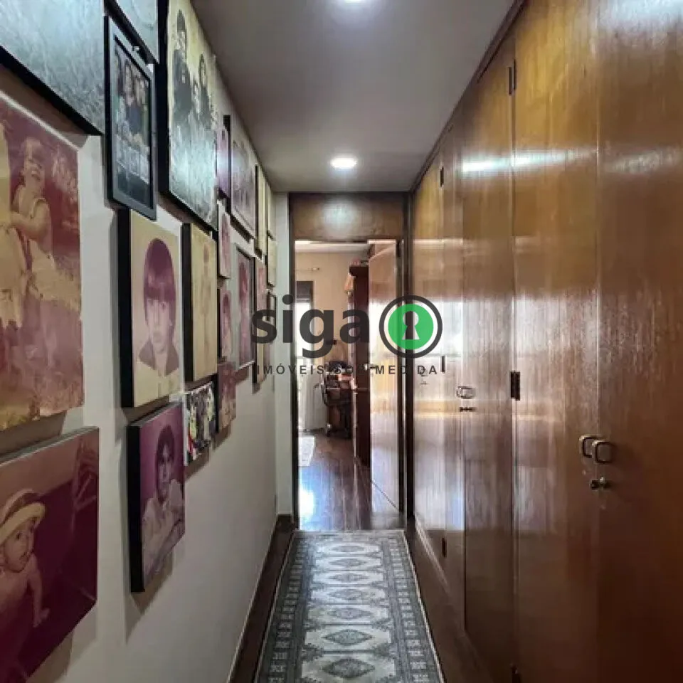 Imagem Apartamento à venda com 240m², 3 quartos e 3 vagas na Vila Mariana