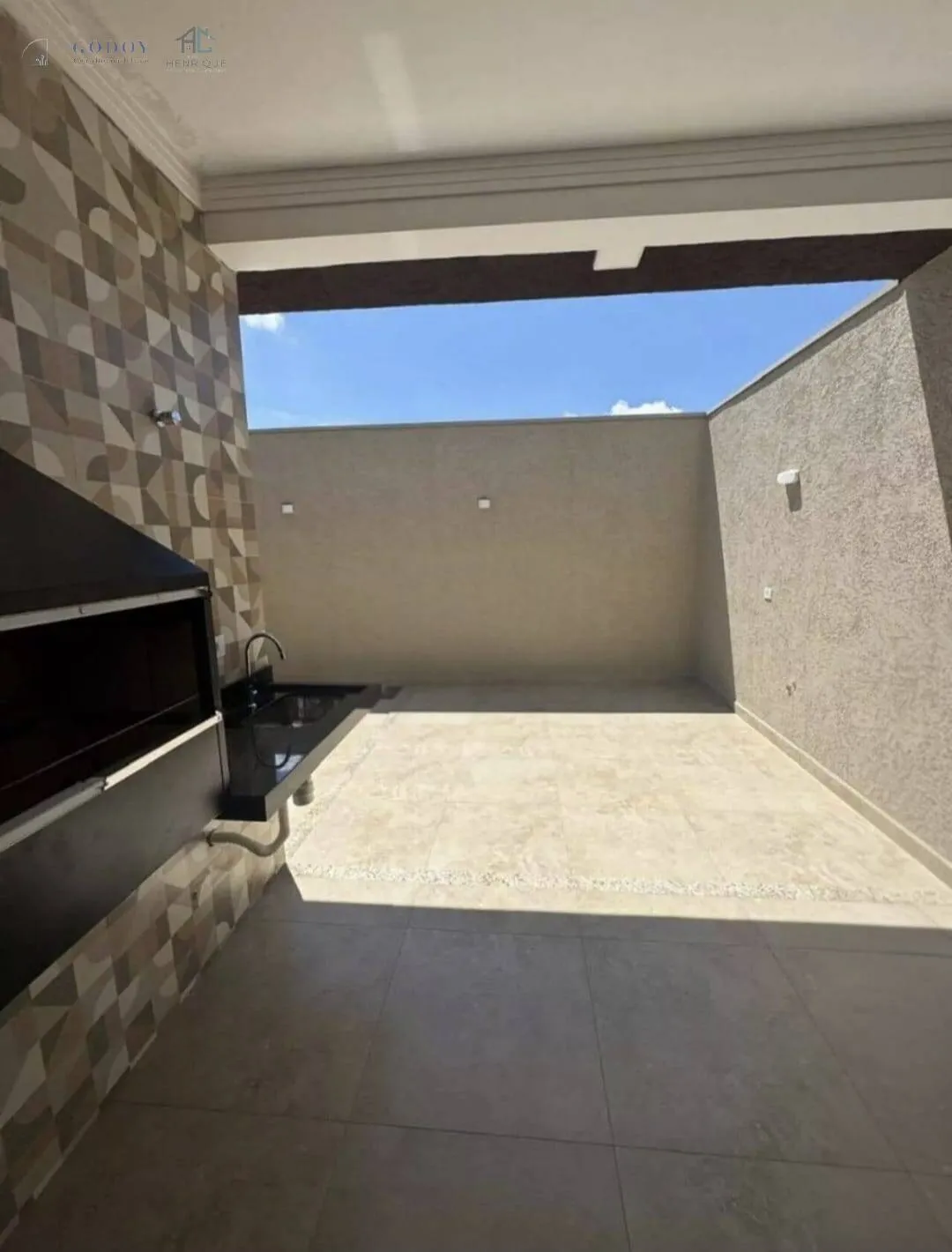 Imagem Casa Nova com Fino Acabamento e Área Gourmet condomínio Bosque da Imperatri