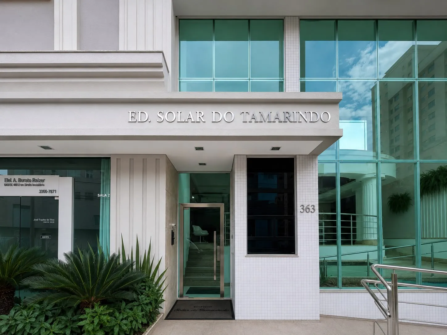 Imagem Apartamento com vista para o mar à venda com 122m2 por R$ 2.300.000,00