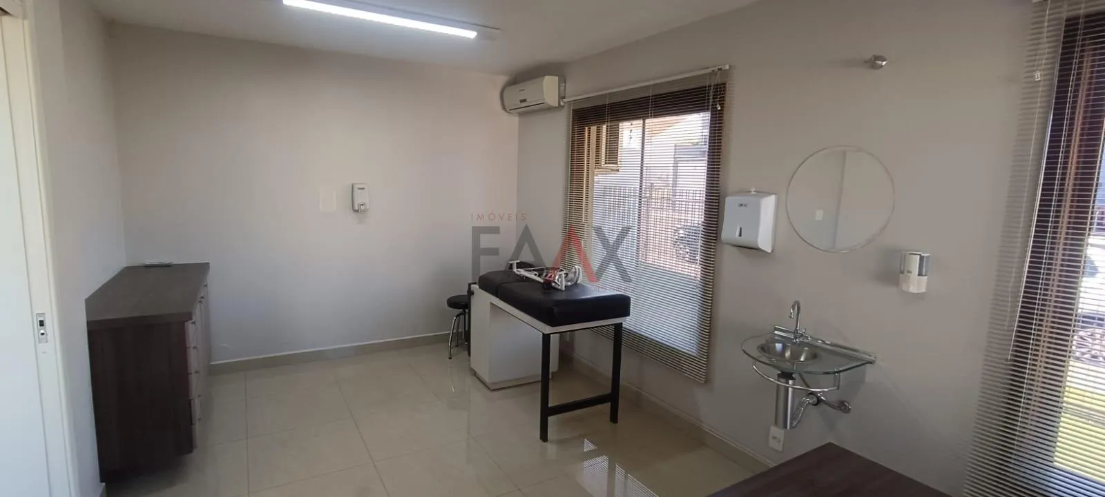 Imagem Sala Comercial para Locação no Centro 30 m² Ideal para Consultório