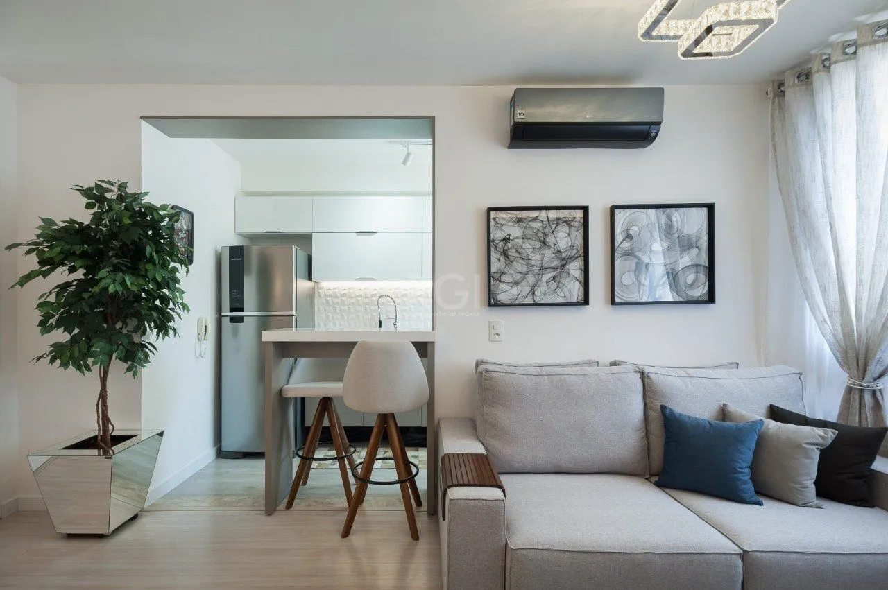 Imagem Apartamento para Venda - 48.32m², 2 dormitórios, 3 vagas - Jardim Itu