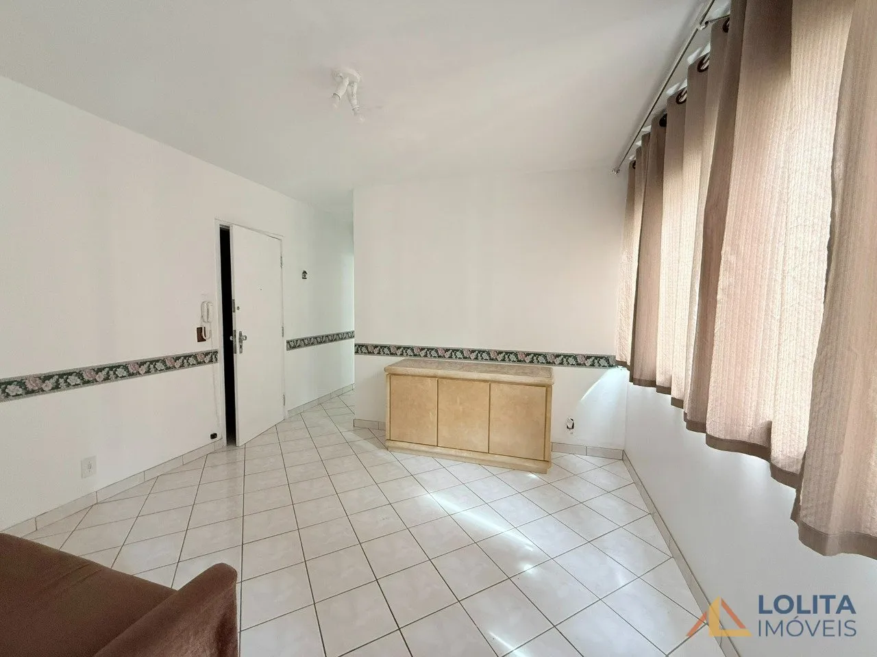 Imagem APARTAMENTO DE 1 QUARTO À VENDA NO CENTRO - FLORIANÓPOLIS/SC