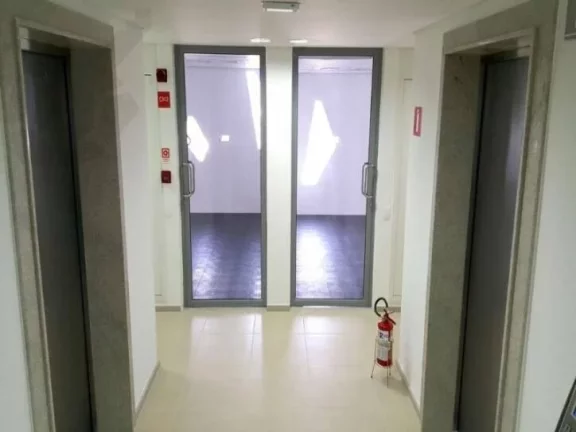 Imagem LOCAÇÃO * O MAIS COMPLETO DA BERRINI * SALA COMERCIAL * COMPLETA