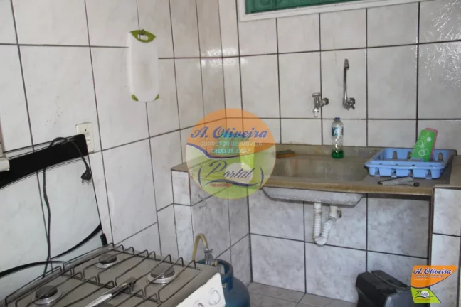 Imagem Casa 02 Dormitorios -com Terreno 250 Metros Quadrado -Pereque Açú