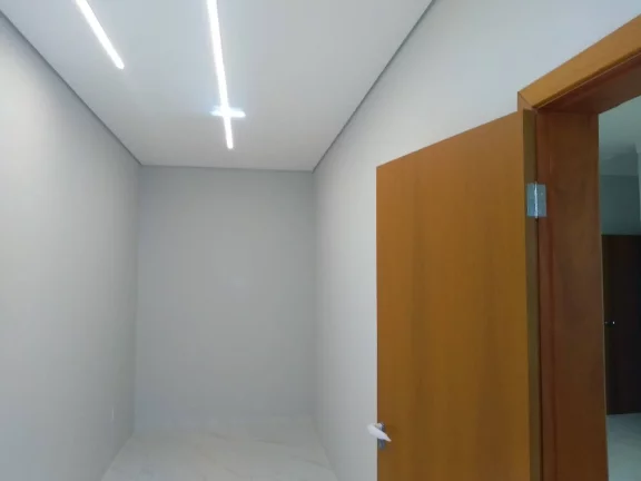 Imagem Belíssima casa, Jd. Estoril III, 3 dormitórios