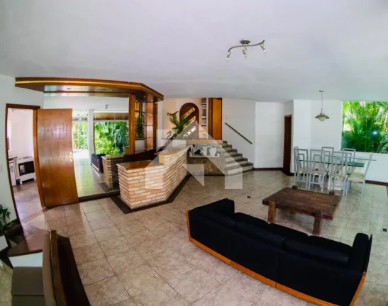 Imagem Casa de Condomínio em Alphaville - Santana de Parnaíba, SP