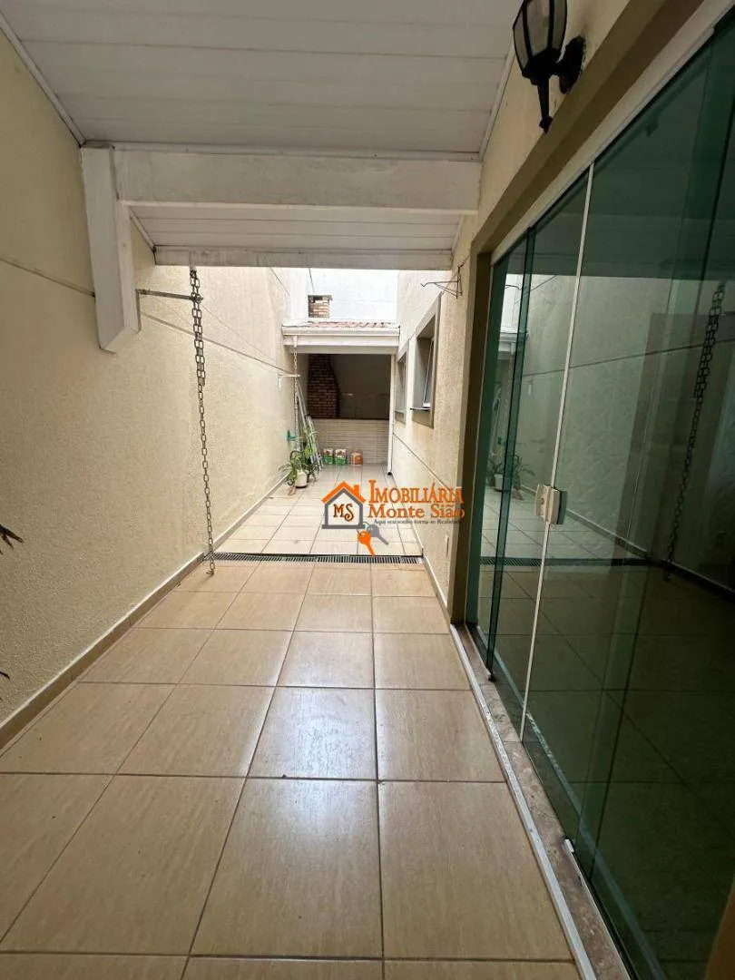 Imagem Casa com 3 dormitórios à venda, 210 m² por R$ 1.700.000,00 - Ponte Grande - Guarulhos/SP