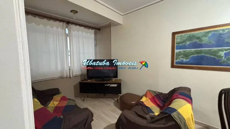 Imagem Apartamento com 03 dormitórios em prédio frente ao mar no Centro