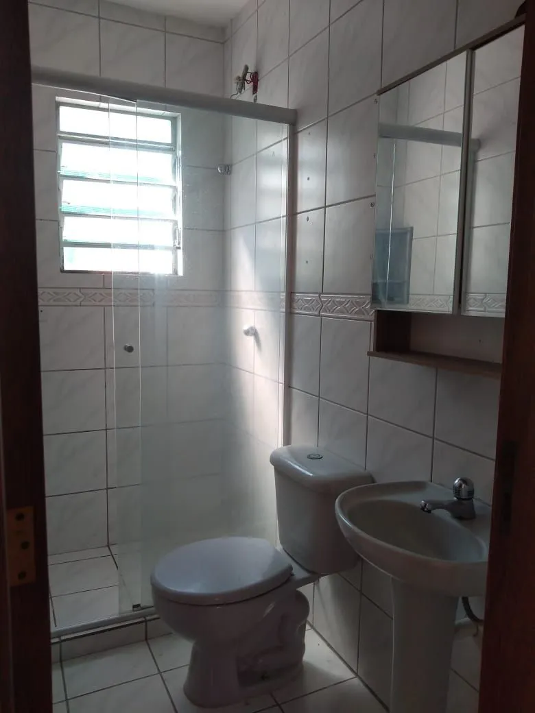 Imagem Casa em condomínio fechado com 94m2, 3 dormitórios no bairro Camaquã.