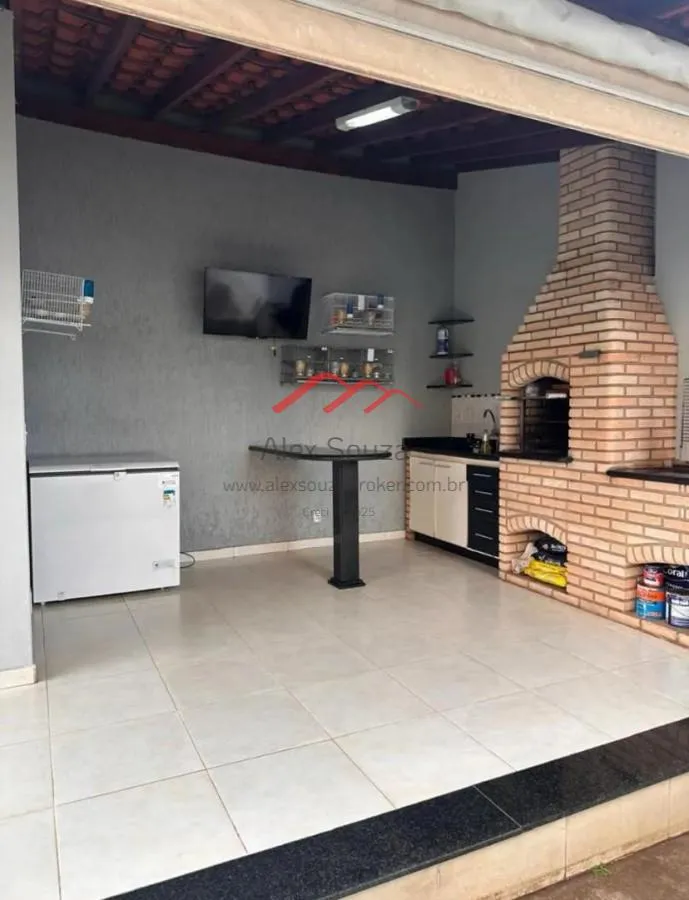 Imagem Casa para Venda em Sumaré, Parque Bandeirantes I (Nova Veneza), 2 dormitórios, 3 banheiros, 6 vagas