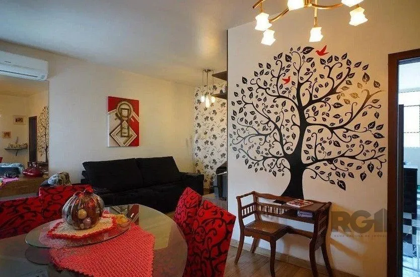 Imagem Apartamento 91m² - 3 dormitórios e 2 vagas no bairro Petrópolis