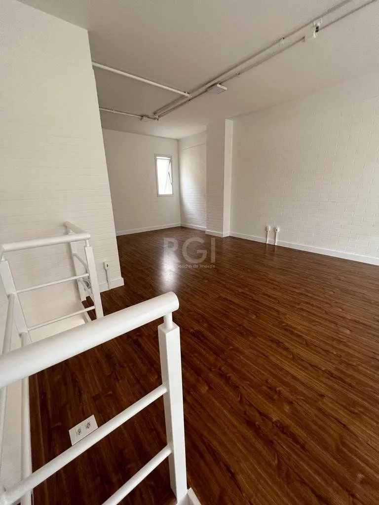 Imagem Loft para Venda - 77.78m², 1 dormitório, sendo 1 suites, 2 vagas - Moinhos de Vento