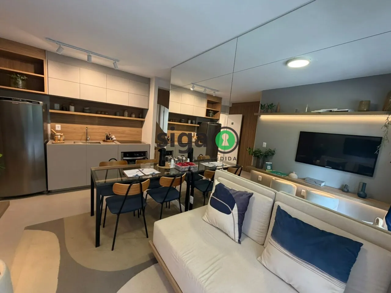 Imagem APARTAMENTO Á VENDA NA VILA SUZANA COM 2 QUARTOS E 1 VAGA!