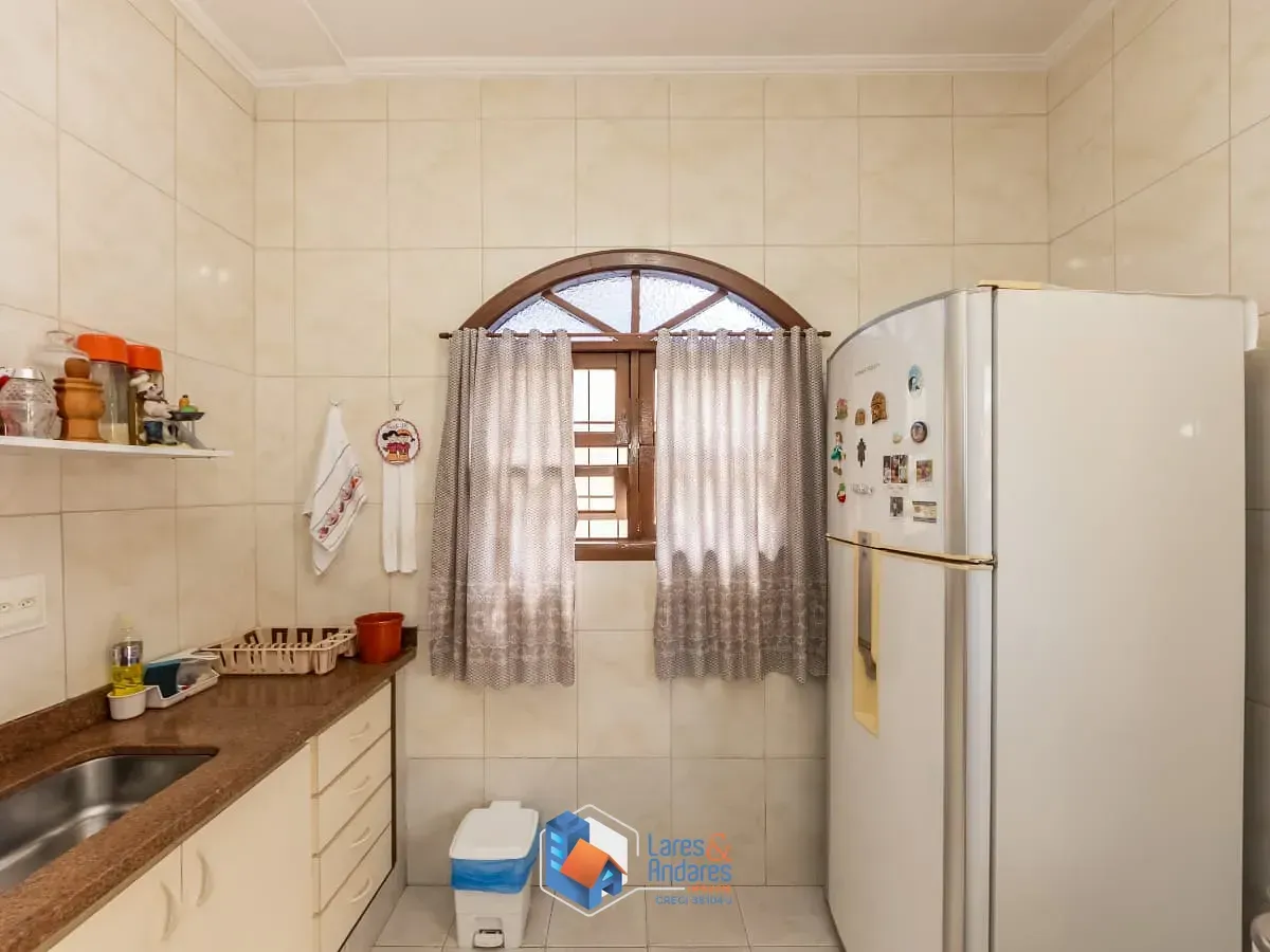 Imagem Casa para venda em Santo Amaro com 3 quartos, sendo 1 suíte, 300m²